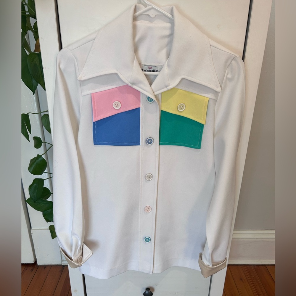 Vintage Christenfeld women’s white button-up shirt with color block pockets